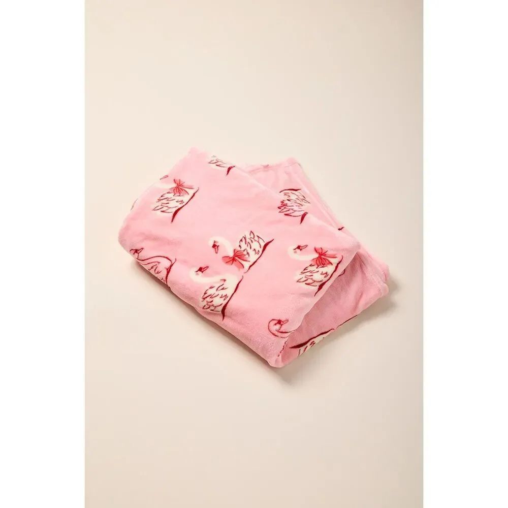 Pink Swan Print Plush Throw Blanket Soft Cozy Coquette Balletcore Decor
